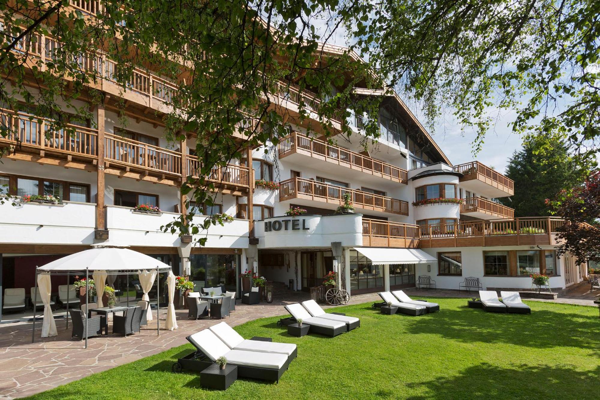 Natur & Spa Hotel Laerchenhof Зеефельд в Тироле Экстерьер фото